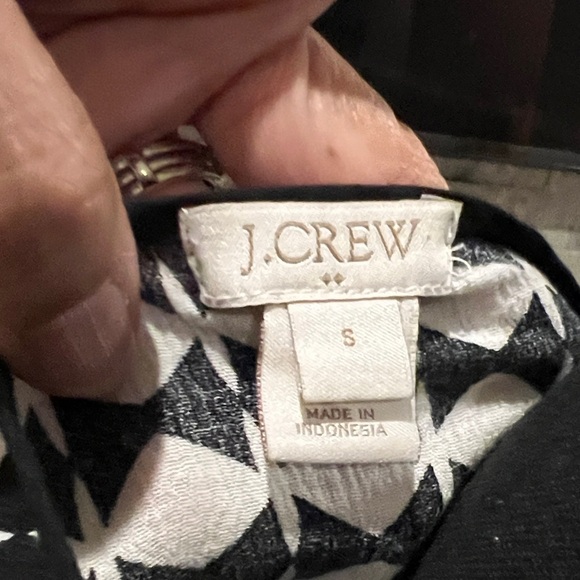 J Crew Black and White Geometric Pattern Tunic Top size Small - Picture 2 of 8